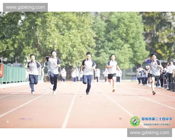 激情绿茵逐梦青春中学生足球联赛点燃校园体育新风尚